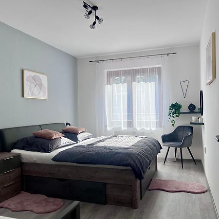 Apartman Lakeside Cesky Krumlov Luaran gambar